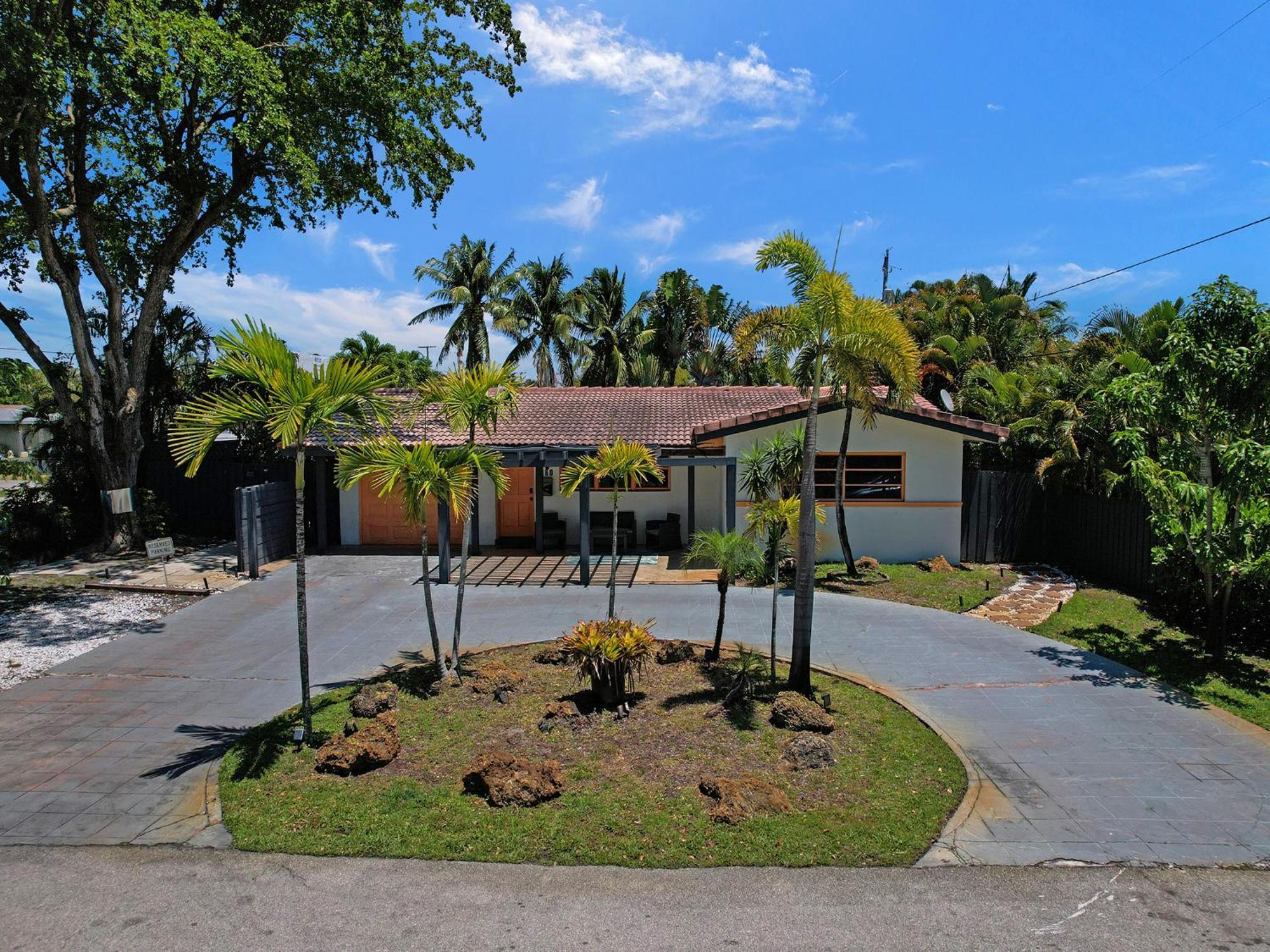 Large Gay Men'S 1 Bedroom W Gameroom Heated Pool Clothing Optional Oakland Park Esterno foto
