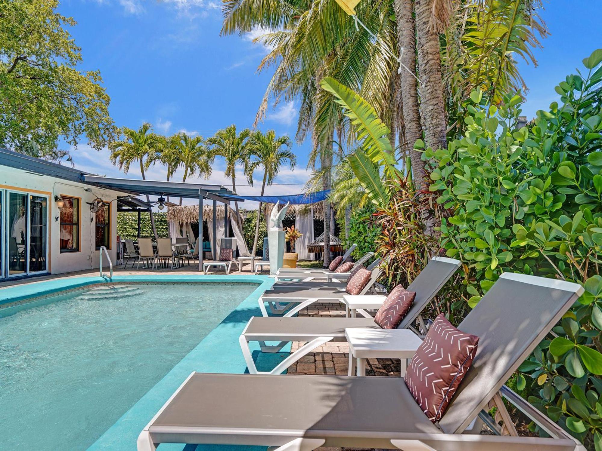 Large Gay Men'S 1 Bedroom W Gameroom Heated Pool Clothing Optional Oakland Park Esterno foto